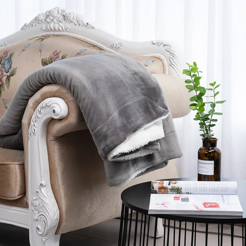 130x160cm Solid Color Travel Bed Sheet Bedspread Sofa Warm and Soft Lamb Velvet Blanket Thick Double Layer Flannel Blanket