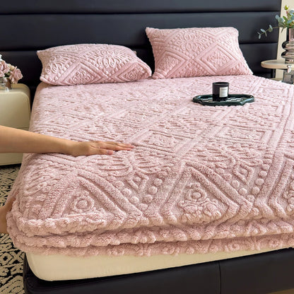 Winter Warm Plush Fleece Mattress Cover with Elastic Band Soft Anti-Slip Breathable Comfortable Bed Sheet Jacquard Fitted Sheets