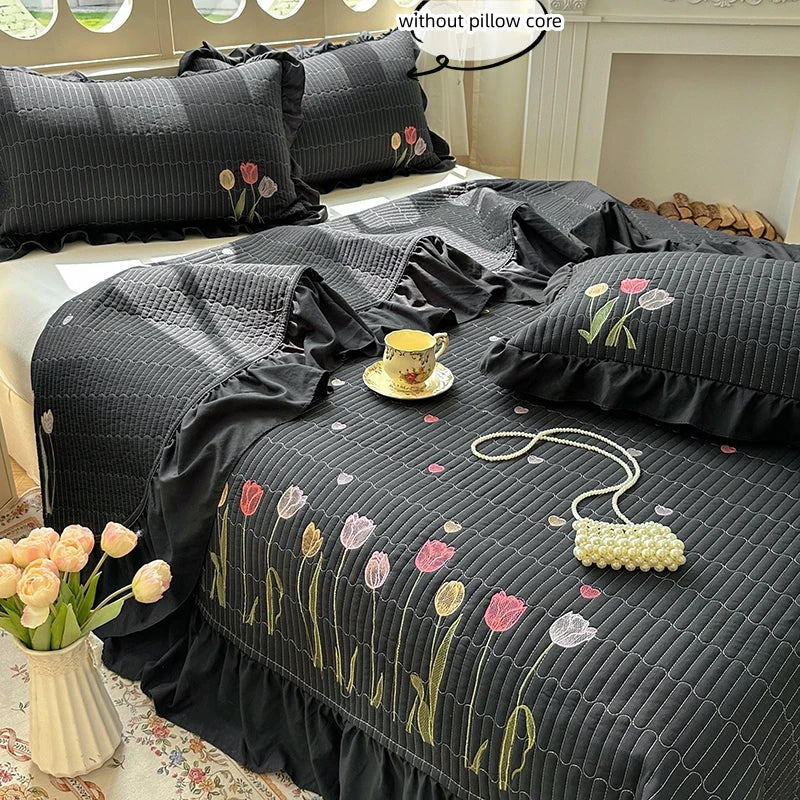 Quilt Bedding Set,white Lightweight Soft Bedspread, embroidery tulip Coverlet Set for All Seasons,3 Piece(1 Quilt,2 Pillow Shams
