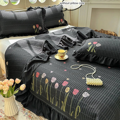 Quilt Bedding Set,white Lightweight Soft Bedspread, embroidery tulip Coverlet Set for All Seasons,3 Piece(1 Quilt,2 Pillow Shams