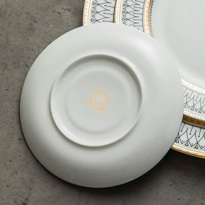 Creative Round Plaid Western Dinner Plate Exquisite Bone China Cooking Plate Modern Hotel Restaurant Tableware Kitchen Utensils