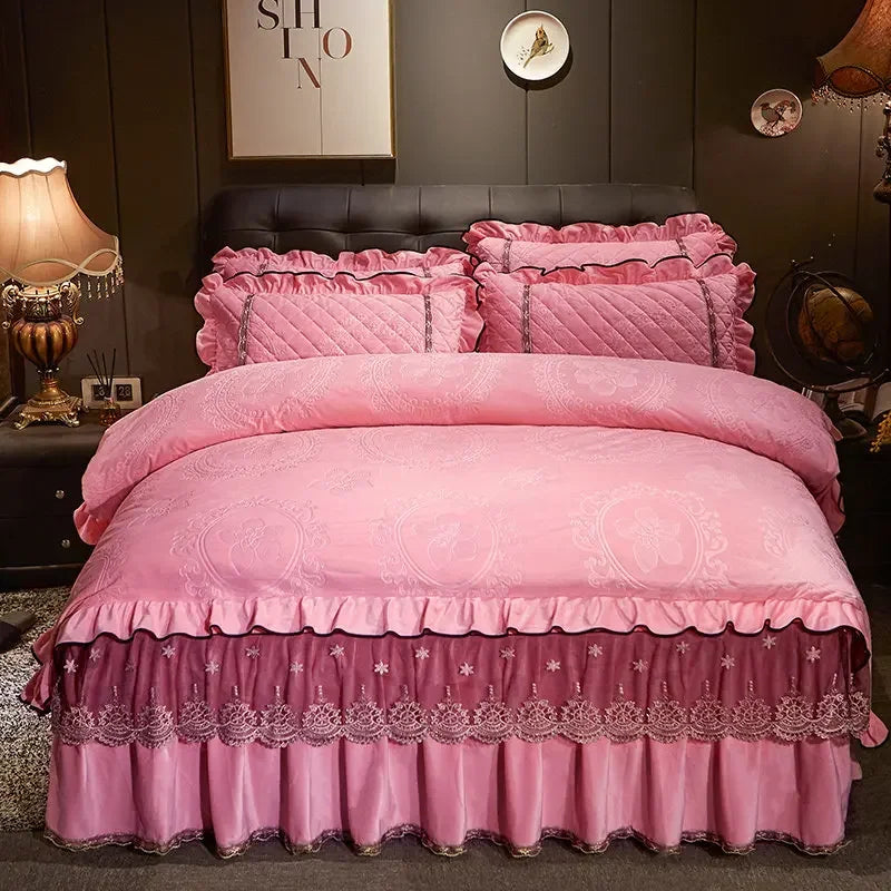 AI WINSURE-Europe Lace Velvet 4pcs Bedding Set, Embossed Duvet Cover, Quilted Bedspread, Soft, with 2 Pillowcases, for Winter