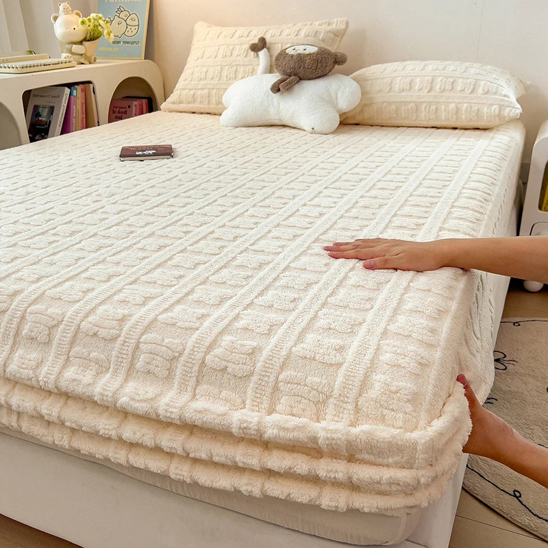 Winter Warm Plush Fleece Mattress Cover with Elastic Band Soft Anti-Slip Breathable Comfortable Bed Sheet Jacquard Fitted Sheets