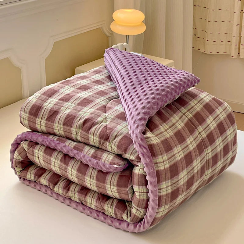 Thi Waable Polyester Fiber Filled Blanket for Students And Adults Spring Autumn Winter Brand New Condition from China