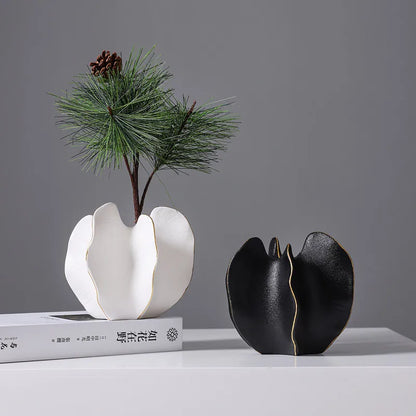 Ceramic Vase, Irregular Carambola Flower Arrangement, Coral Wave Pattern Petal Shaped Vase, Handicrafts, Decorative Ornaments