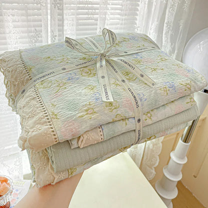 INS Princess Bedding Set Ruffle Lace Quilt Cover Romantic Bedclothes Woman Girls Home Decor Duvet Cover Set Korean Style Floral