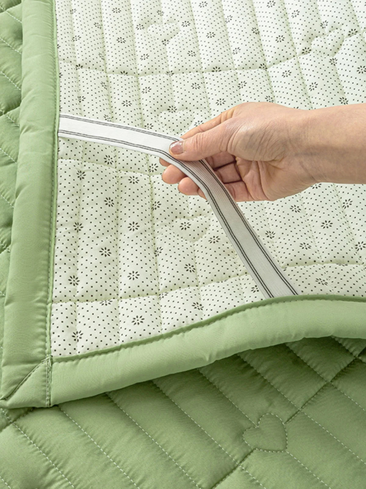 Class a Cotton Sandwich Mattr Soft Pad Home Bed Cover Dormi Single Double Bed Quilt All Seasons Universal