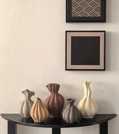 Livetai Wabi-Sabi Handmade Ceramic Vase, Organic Artistic Flower Pot for Living Room, Study & TV Console, Modern Boho Decor