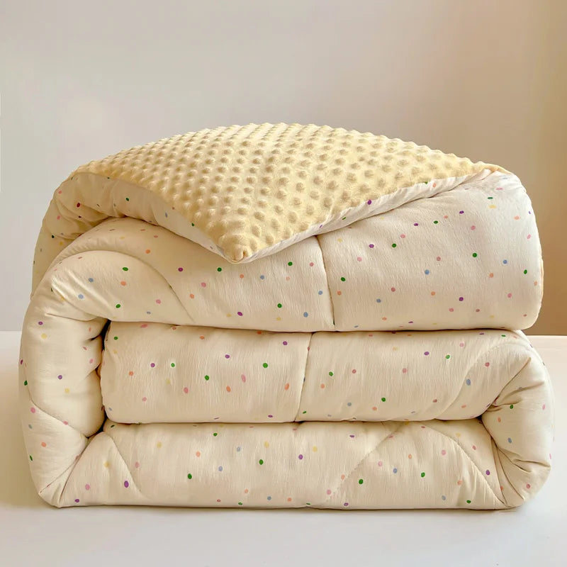 Thi Waable Polyester Fiber Filled Blanket for Students And Adults Spring Autumn Winter Brand New Condition from China