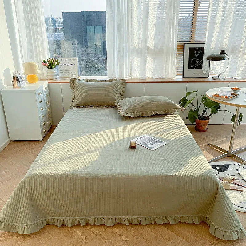 Korean Style Quilted Double Bed Cover and Pillowcase 100% Cotton Ruffles Comfortable Queen Size Bedspread Set Soft Home Coverlet