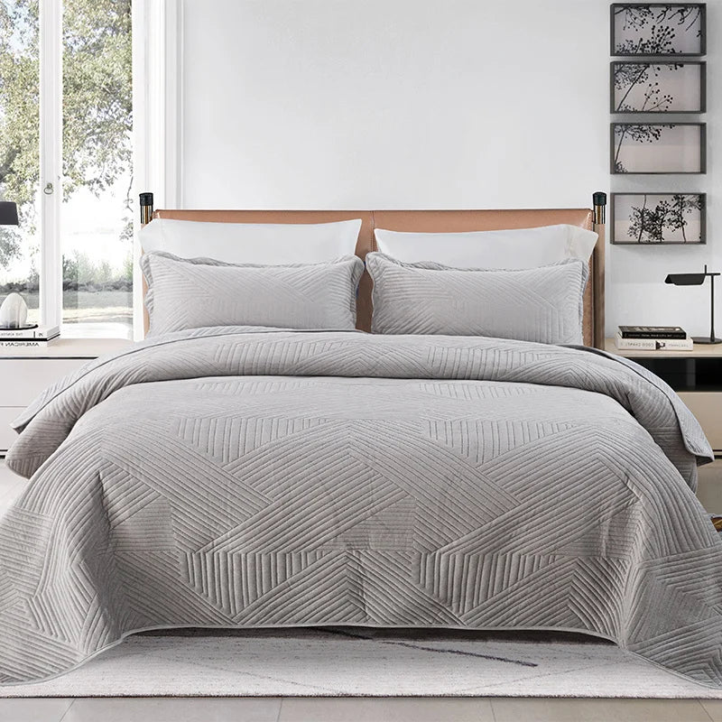 Velvet Quilted Bedspread Stripe Jacquard Bed Cover Blanket European Style Soft Warm Bedding Bed Protector Bedsheet
