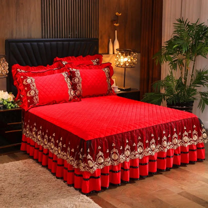 Luxury Lace Bed Skirt Bedspreads Bedding Thicken Velvet Plush Quilted Embossing Bed Spread for Home Not Including Pillowcase