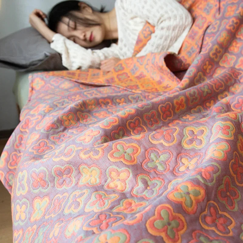Luxurious Triple-layered 100% Cotton Gauze Blanket for Queen/King Bed, Multi-functional Usage As Summer Quilt or Bedspread