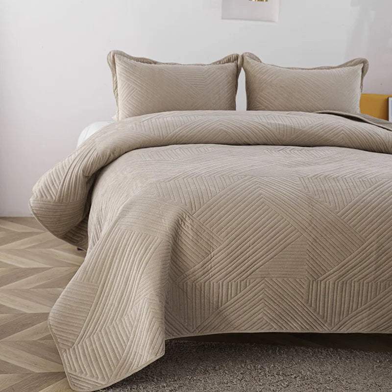 Velvet Quilted Bedspread Stripe Jacquard Bed Cover Blanket European Style Soft Warm Bedding Bed Protector Bedsheet