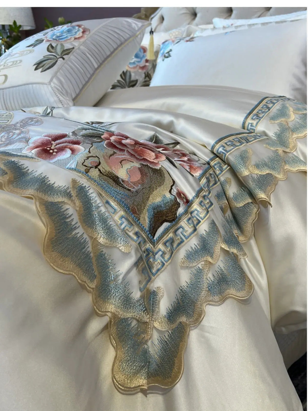 High Precision Brocade And Egyptian Cotton Peony Flowers Embroidered Bedding Set Duvet Cover Set Bed Sheet Bedspread Pillowcase