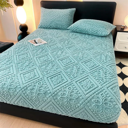 Winter Warm Plush Fleece Mattress Cover with Elastic Band Soft Anti-Slip Breathable Comfortable Bed Sheet Jacquard Fitted Sheets