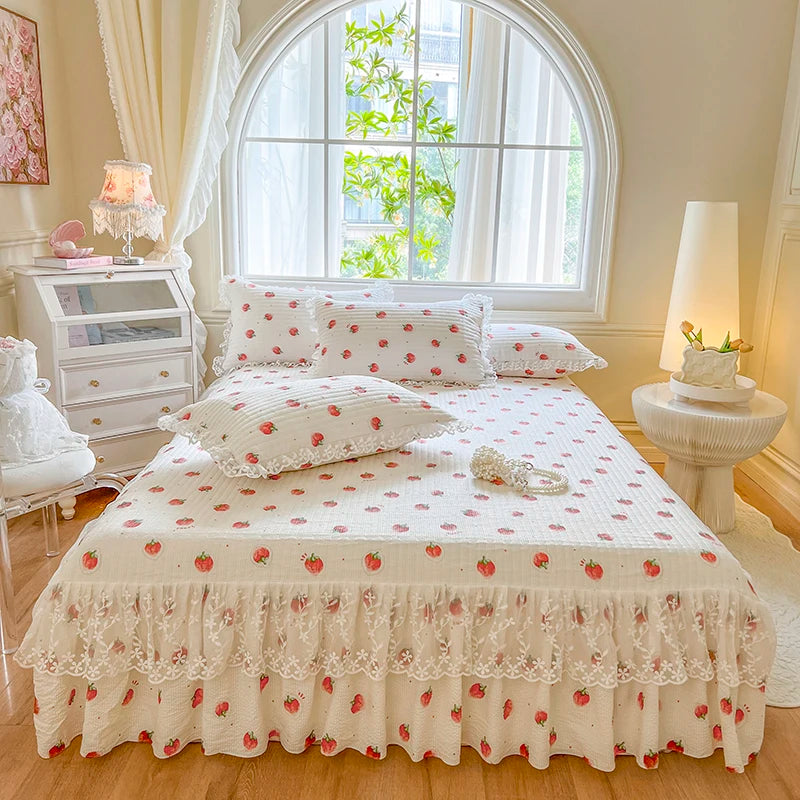 Princess 1 Piece Lace Bed Skirt + 2 Piece Pillowcases Bedding Bedspreads Sheet Pink Lace Bedding Set Bed For Girl Bed Cover
