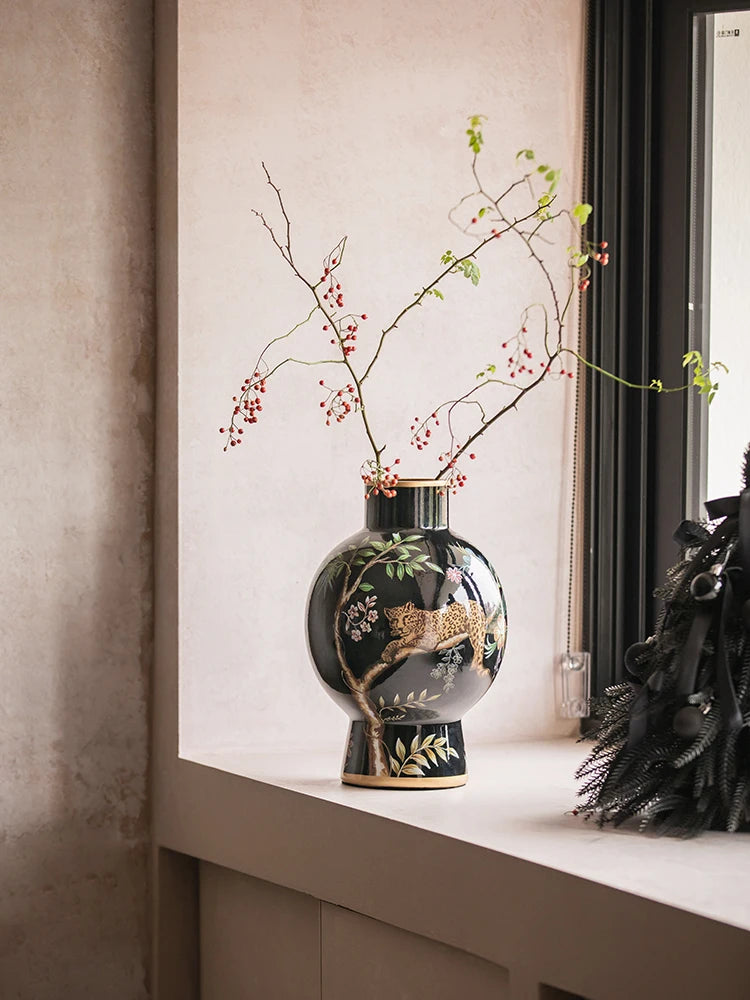 Leopard In The Jungle Porch Living Room Ceramic Art Vase Decoration Retro Flower Arrangement Sun God Medieval Ornaments