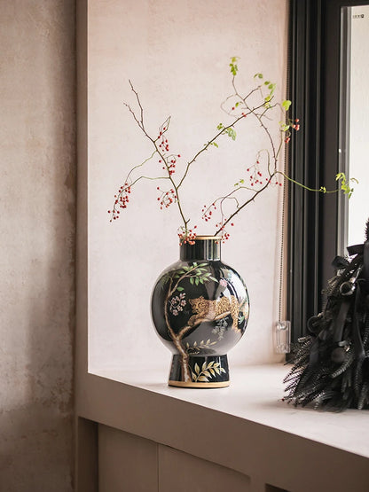Leopard In The Jungle Porch Living Room Ceramic Art Vase Decoration Retro Flower Arrangement Sun God Medieval Ornaments
