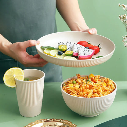 16Pcs Reusable Plastic Tableware Set Including Plates Bowls and Cups Suitable for Family Picnics and School Supplies