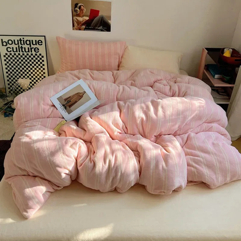 Warm Bedding Bed Cover for Winter Stripe Style Quilt Soft Comforter Home Duvets Cover funda nordica (No Pillowcase)