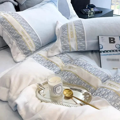 Four-piece set of thickened warm color matching simple autumn  winter sheets light luxury embroidery thickened mattress bedding