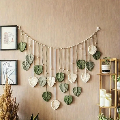Bohemian Style Woven Leaf Wall Hanging, Bohemian Country Style Perfect for Decorating Bedrooms, Kitchens, Dining Rooms and Bathrooms, a Great Gift for Mom, Decorative Natural Hanging Ornament.