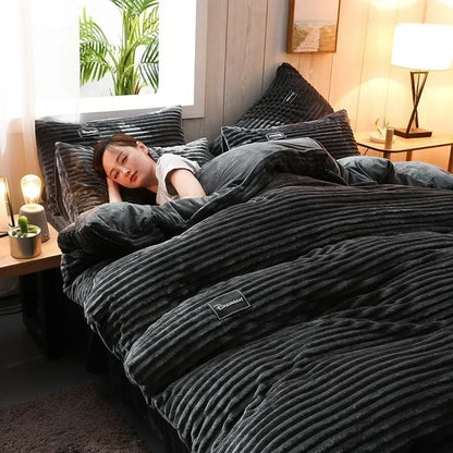 Ultra-Soft Velvet Duvet Cover Warm Thick Bed Quilt Cover Double Bed Luxury Bedding Solid Color Velvet Duvet Cover 겨울용 따뜻한 이불 커버