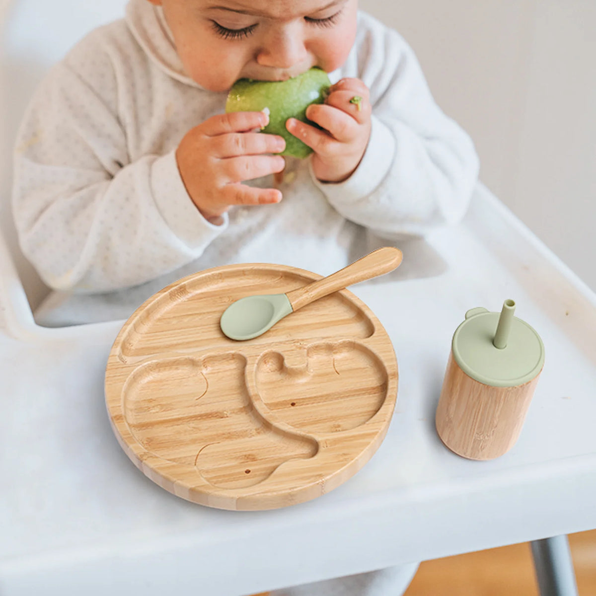 4pcs Children's Tableware Suction Plate Bowl Baby Dishes Baby Feeding Dishes Spoon Fork Sets Bamboo Plate for Kids Tableware