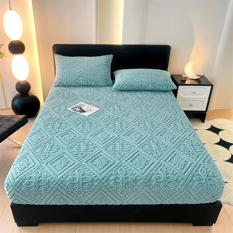Winter Warm Plush Fleece Mattress Cover with Elastic Band Soft Anti-Slip Breathable Comfortable Bed Sheet Jacquard Fitted Sheets