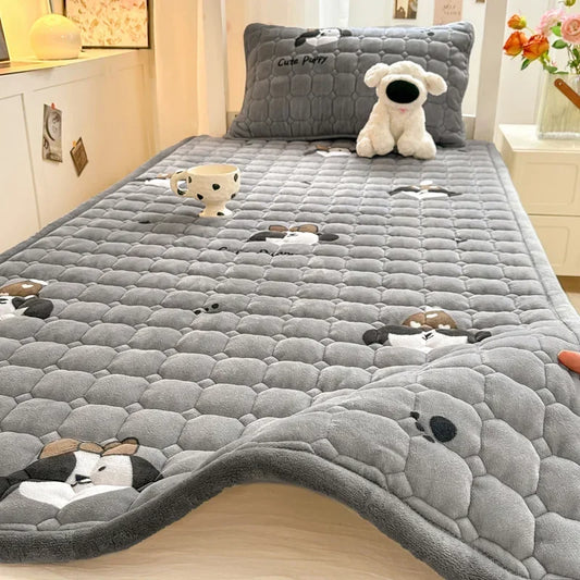 Cartoon Printed Warm Bed Mattress Super Soft Cozy Milk Velvet Single Bedding Protector Thick Tatami Mats for Autumn and Winter