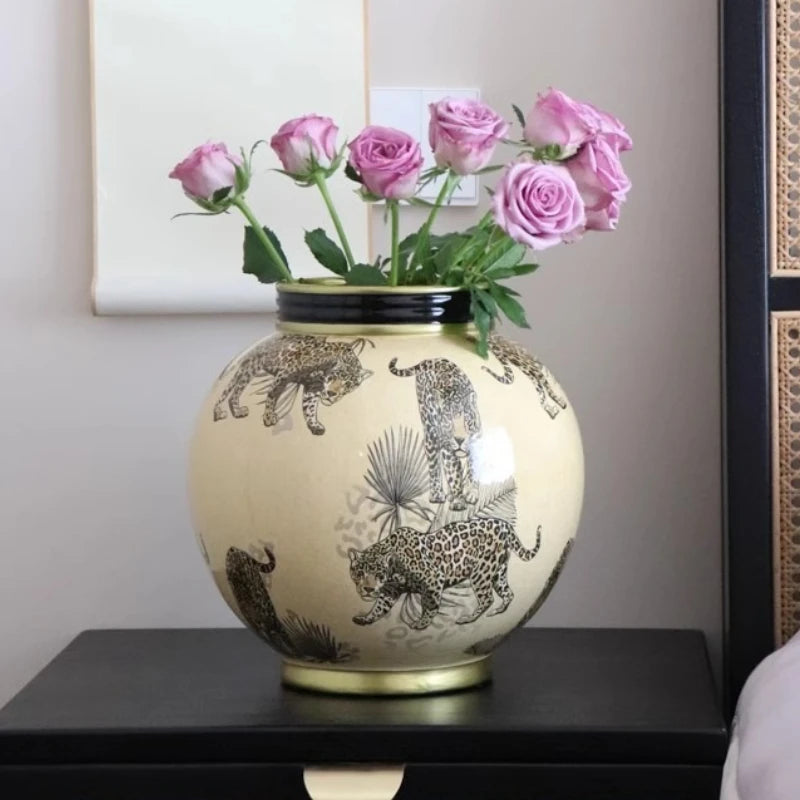 Ceramics Vases Modern Storage Flower Bottle Sculptures Elegant Room Ornaments Home Decoration Table Top Items Holiday Gifts