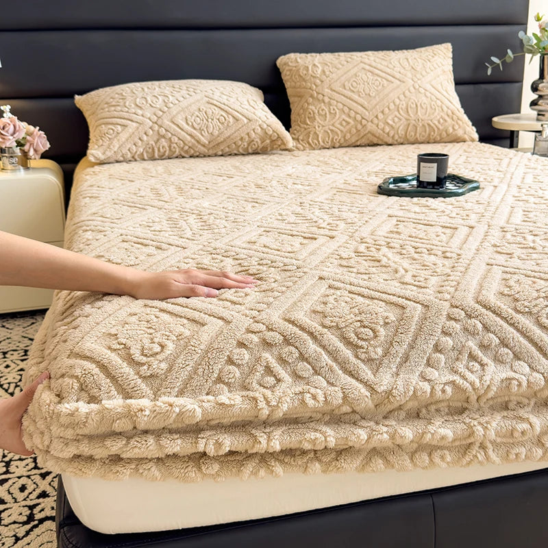 Winter Warm Plush Fleece Mattress Cover with Elastic Band Soft Anti-Slip Breathable Comfortable Bed Sheet Jacquard Fitted Sheets