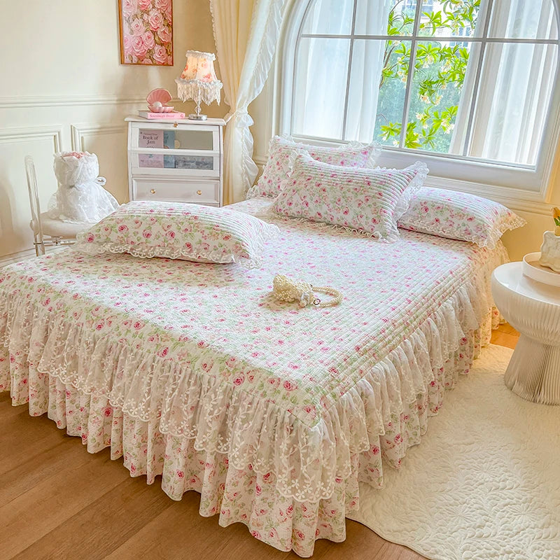 Princess 1 Piece Lace Bed Skirt + 2 Piece Pillowcases Bedding Bedspreads Sheet Pink Lace Bedding Set Bed For Girl Bed Cover