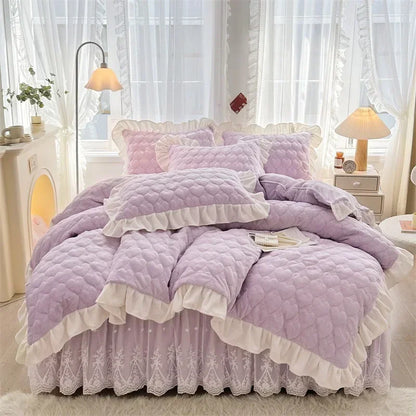 Full-set quilt cover bed skirt four-piece warm winter milk velvet bedspread 4-piece coral velvet bedspread
