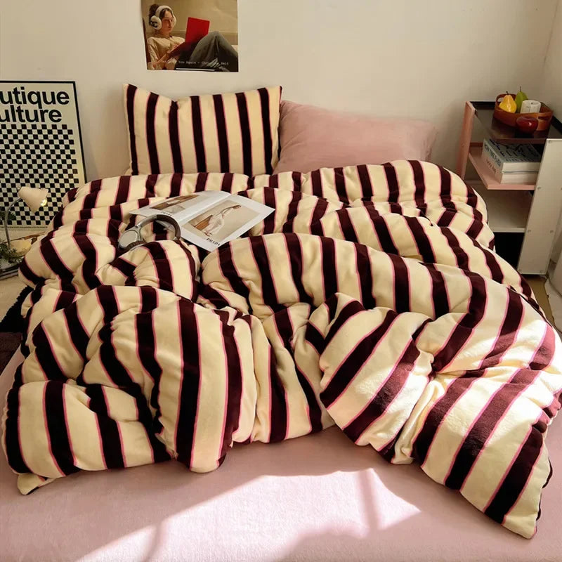 Warm Bedding Bed Cover for Winter Stripe Style Quilt Soft Comforter Home Duvets Cover funda nordica (No Pillowcase)