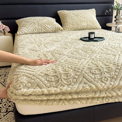 Winter Warm Plush Fleece Mattress Cover with Elastic Band Soft Anti-Slip Breathable Comfortable Bed Sheet Jacquard Fitted Sheets