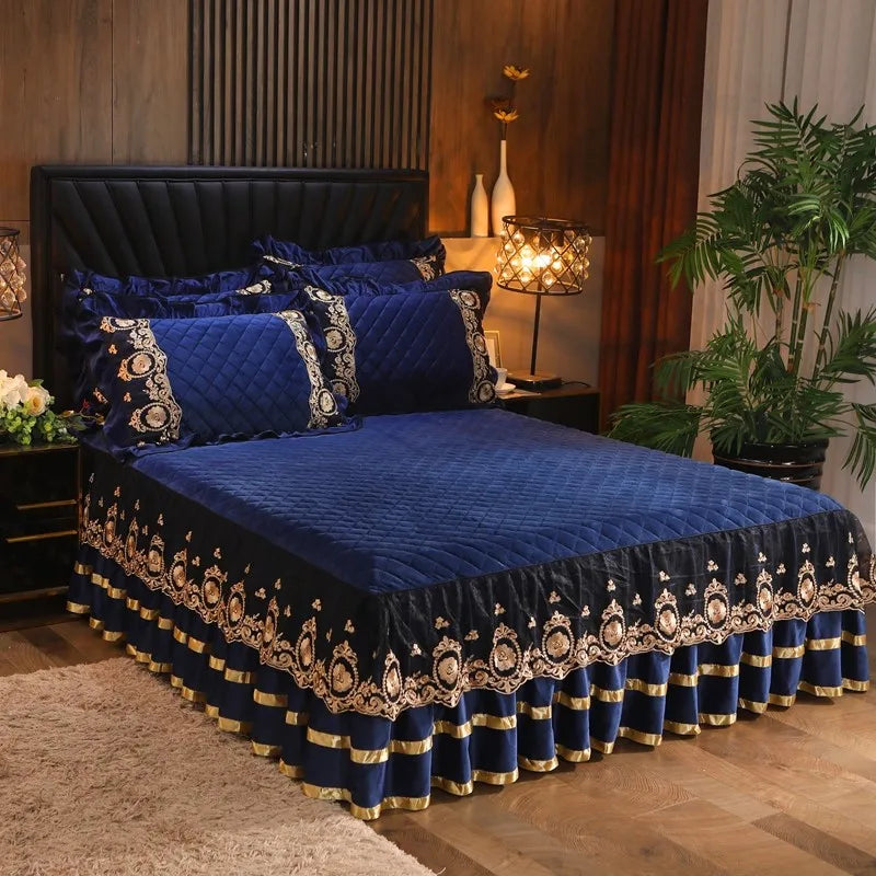 Luxury Lace Bed Skirt Bedspreads Bedding Thicken Velvet Plush Quilted Embossing Bed Spread for Home Not Including Pillowcase