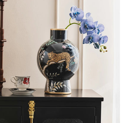Leopard In The Jungle Porch Living Room Ceramic Art Vase Decoration Retro Flower Arrangement Sun God Medieval Ornaments
