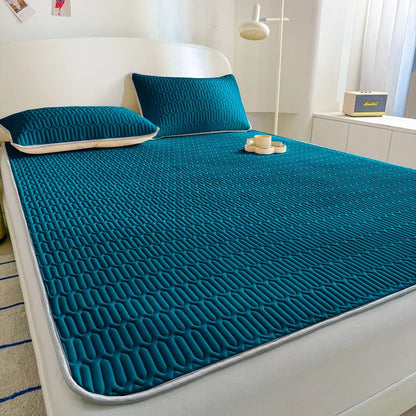 1pc Soft Latex Quilted Bed Sheet Summer Breathable Ice Silk Cool Bedsheet Solid Color Anti-slip Mattress Mat No Pillowcase