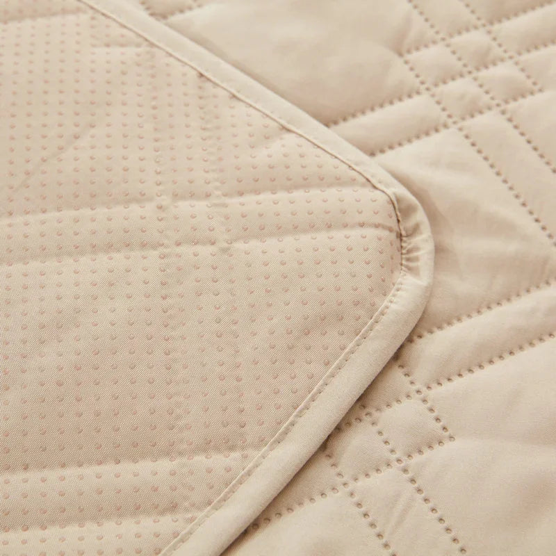 Waterproof Bedspread Pads Bed Mattress Protector Washable Non-Slip Sofa Urinary Bed Sheet Covers Kids Pet Dogs Cats Urine Mat
