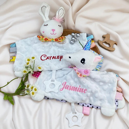 Personalised Baby Gift Set with 4 Pcs Embroidered Name Hooded Towel Accessery for Baby Shower Gift Newborn Holiday Present