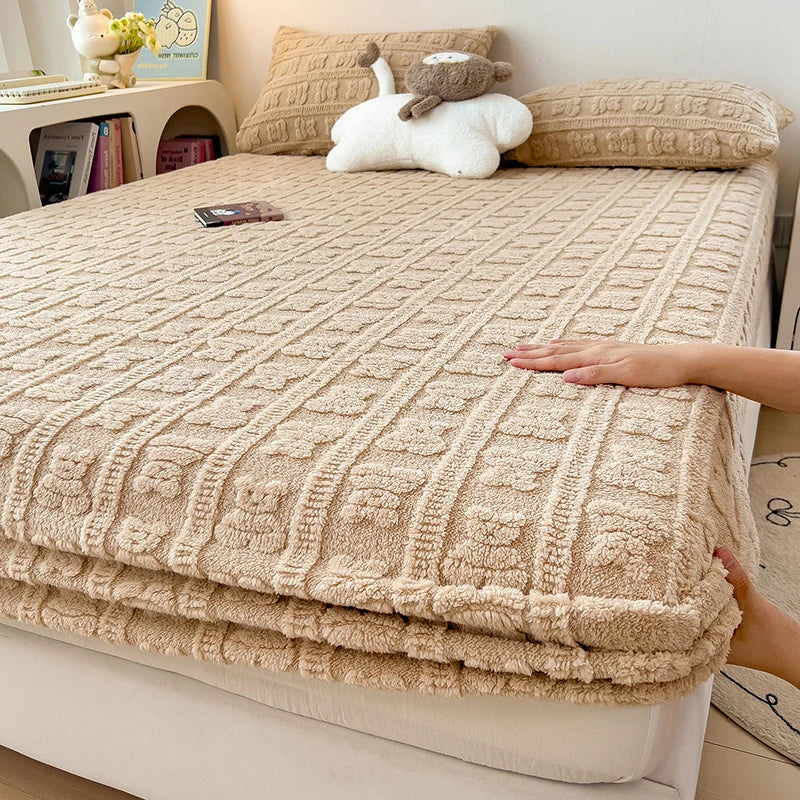 Winter Warm Plush Fleece Mattress Cover with Elastic Band Soft Anti-Slip Breathable Comfortable Bed Sheet Jacquard Fitted Sheets