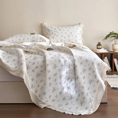 Flower Printed Bed Cover with Lace French Style Washed Cotton Bedspreads Quilted cobre leito de casal Comfortable and Soft 이불패드