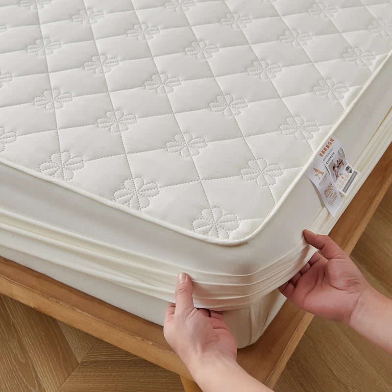 Waterproof Mattress Protector Embossed Bed Mattress Cover Soft Breathable Fitted Mattress Pad Cover 120/140/160/200x200 Washable