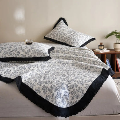 Flower Printed Bed Cover with Lace French Style Washed Cotton Bedspreads Quilted cobre leito de casal Comfortable and Soft 이불패드