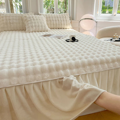 Bonenjoy Plush Bed Skirt for Winter Bed Cover Warm Bedspread Home Bed Skirts Ruffles Mattress Protector 침대스커트 (No Pillowcase)