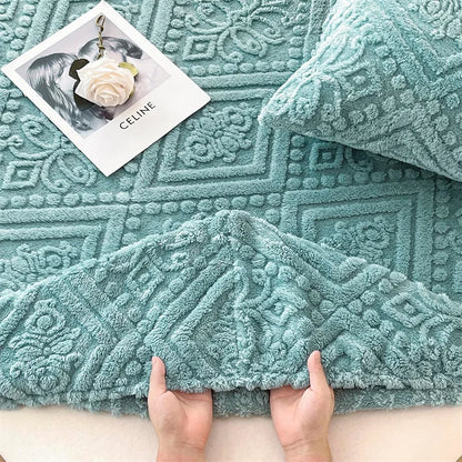 Winter Warm Plush Fleece Mattress Cover with Elastic Band Soft Anti-Slip Breathable Comfortable Bed Sheet Jacquard Fitted Sheets