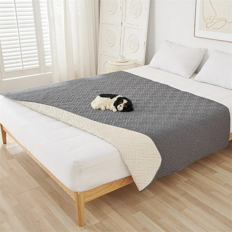 Waterproof Bedspread Pets Dog Cat Kids Urine Pad Bed Sheet Cover Quilted Mattress Pads Washable Mattress Protector Covers Solid