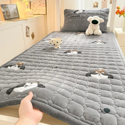 Cartoon Printed Warm Bed Mattress Super Soft Cozy Milk Velvet Single Bedding Protector Thick Tatami Mats for Autumn and Winter